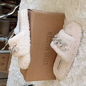 Steve Madden Shylo Off White Luxurious, Super Soft Slippers with Rhinestones